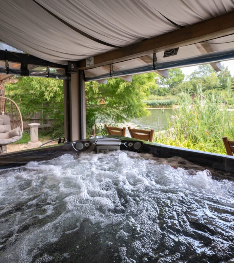 Jacuzzi Jacuzzi